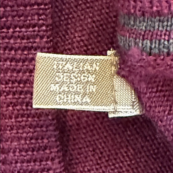 Raffi Bronson Merino Wool V-Neck Sweater Merlot Red Raglan Lightweight Medium - Picture 13 of 13